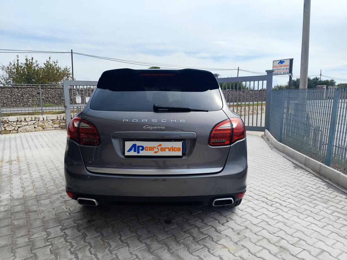Porsche Cayenne 3.0 Diesel (9)