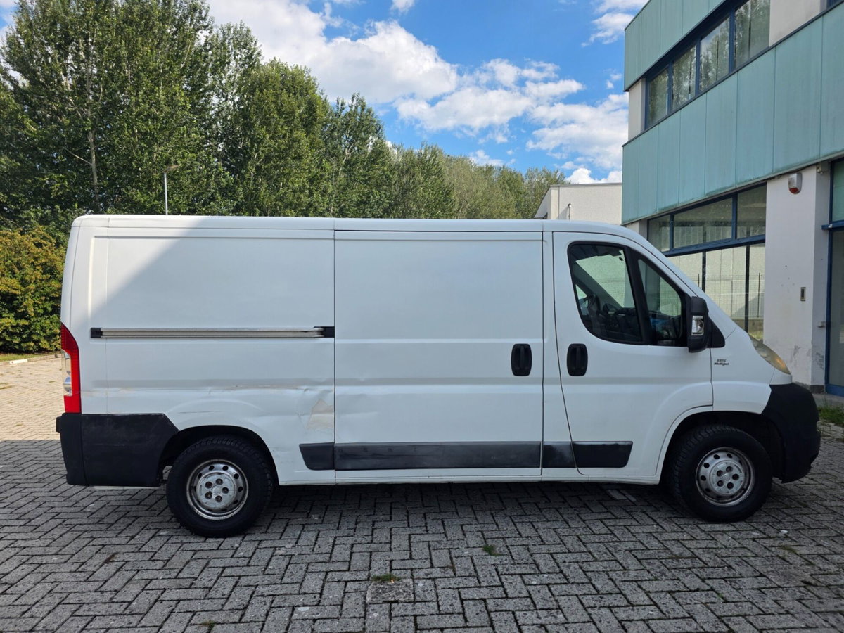 Fiat Ducato Furgone Vetrato 30 2.0 MJT PC-TN Furgone Vetrato (4)