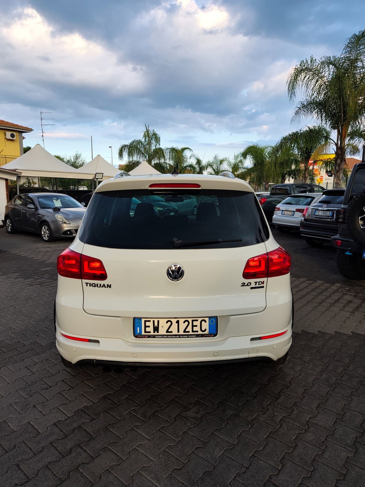 Volkswagen Tiguan 2.0 TDI 177 CV 4MOTION DSG R-Line BlueMotion Tech. (10)