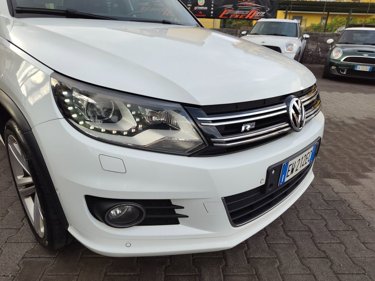 Volkswagen Tiguan 2.0 TDI 177 CV 4MOTION DSG R-Line BlueMotion Tech. (4)