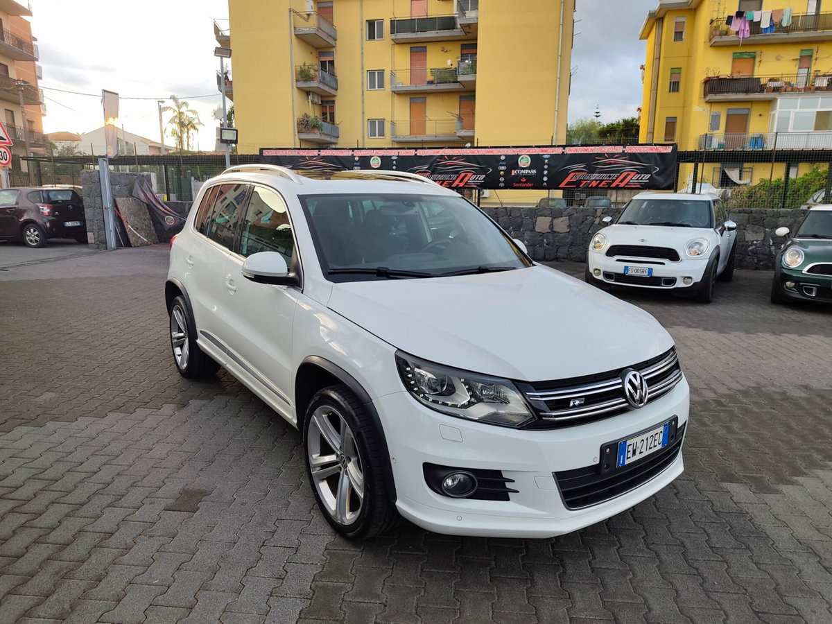 Volkswagen Tiguan 2.0 TDI 177 CV 4MOTION DSG R-Line BlueMotion Tech. (5)