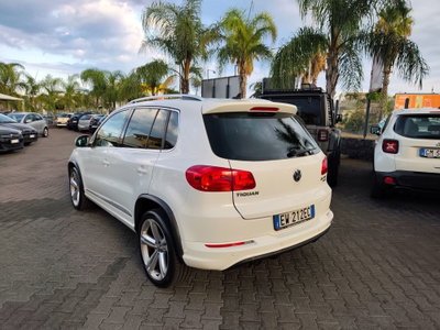 Volkswagen Tiguan 2.0 TDI 177 CV 4MOTION DSG R-Line BlueMotion Tech. (6)