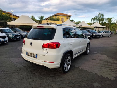 Volkswagen Tiguan 2.0 TDI 177 CV 4MOTION DSG R-Line BlueMotion Tech. (8)