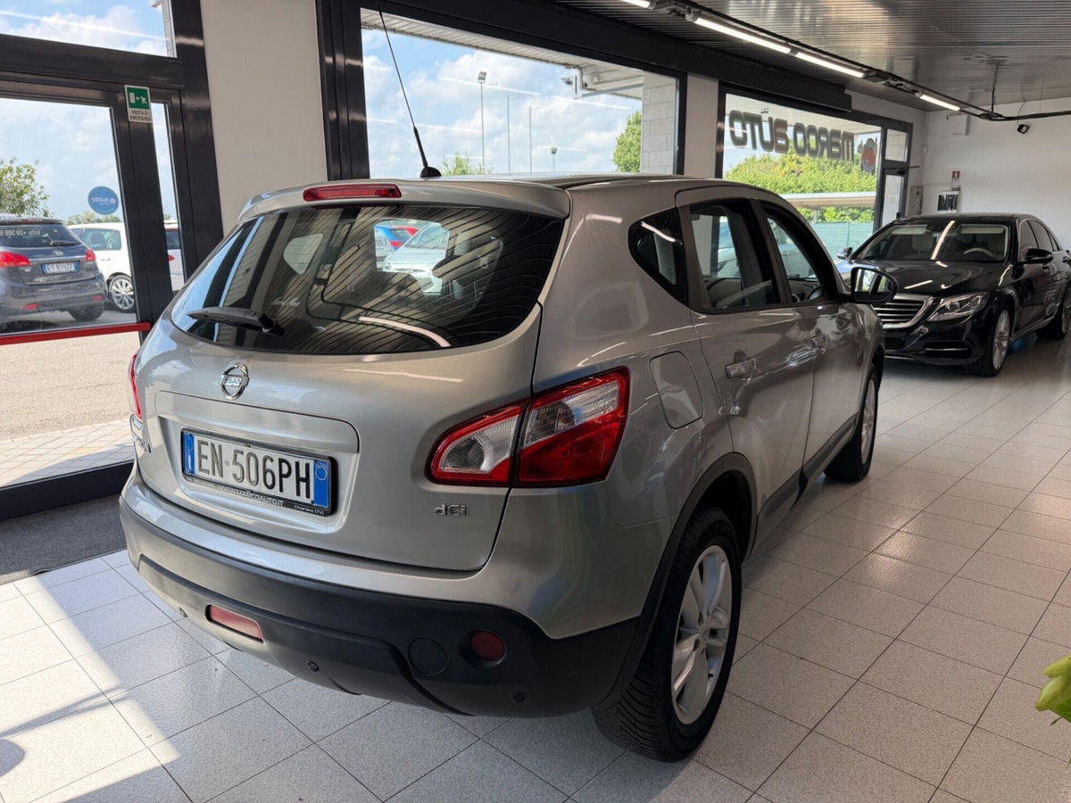 Nissan Qashqai 1.5 dCi DPF Tekna (4)