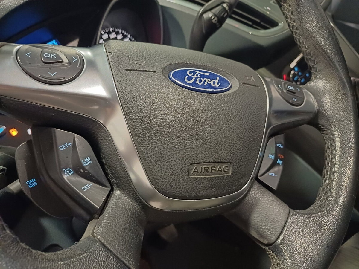 Ford C-Max 1.6 TDCi 115CV Titanium (13)
