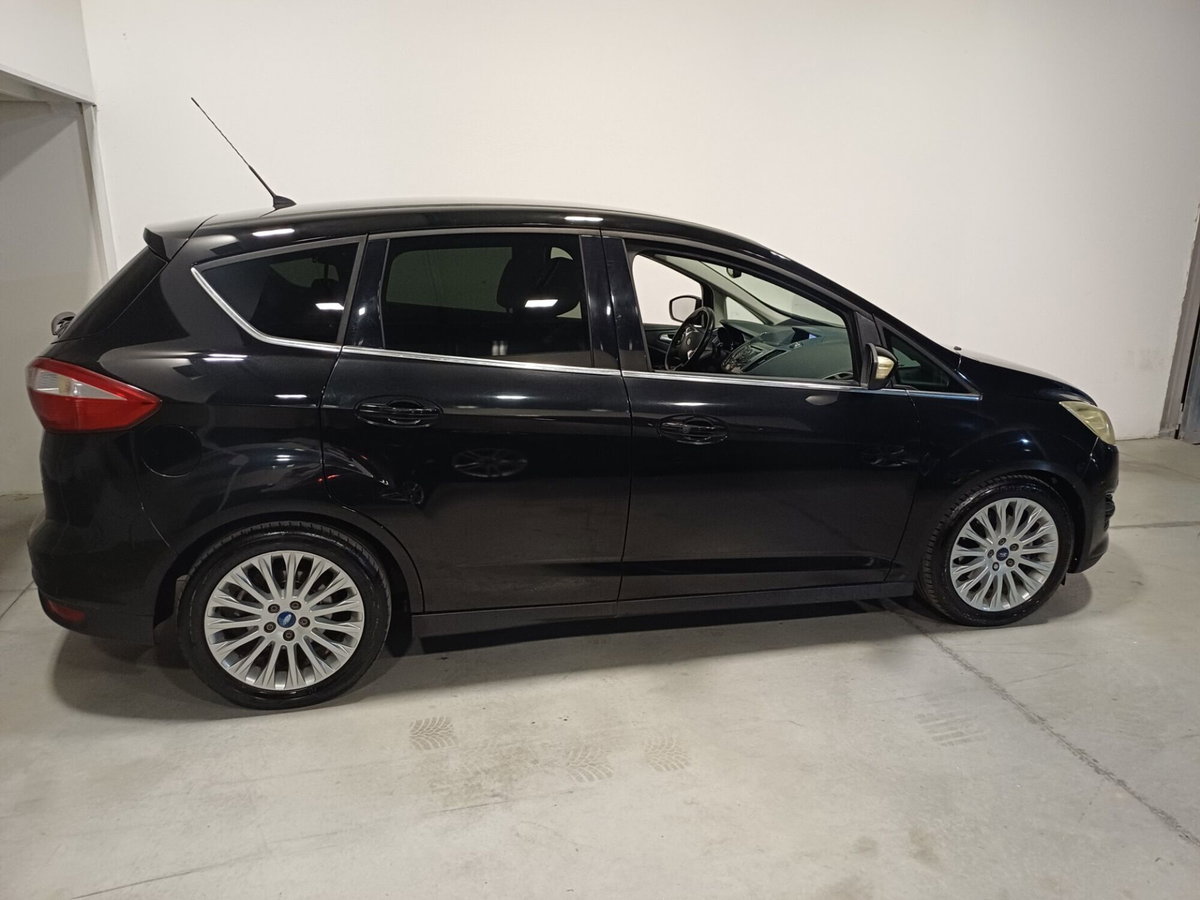 Ford C-Max 1.6 TDCi 115CV Titanium (3)
