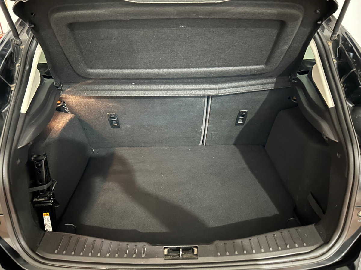 Ford Focus 1.6 TDCi 115 CV (18)