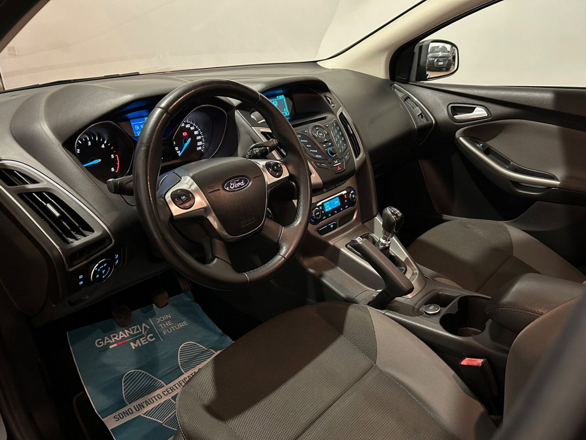 Ford Focus 1.6 TDCi 115 CV (6)