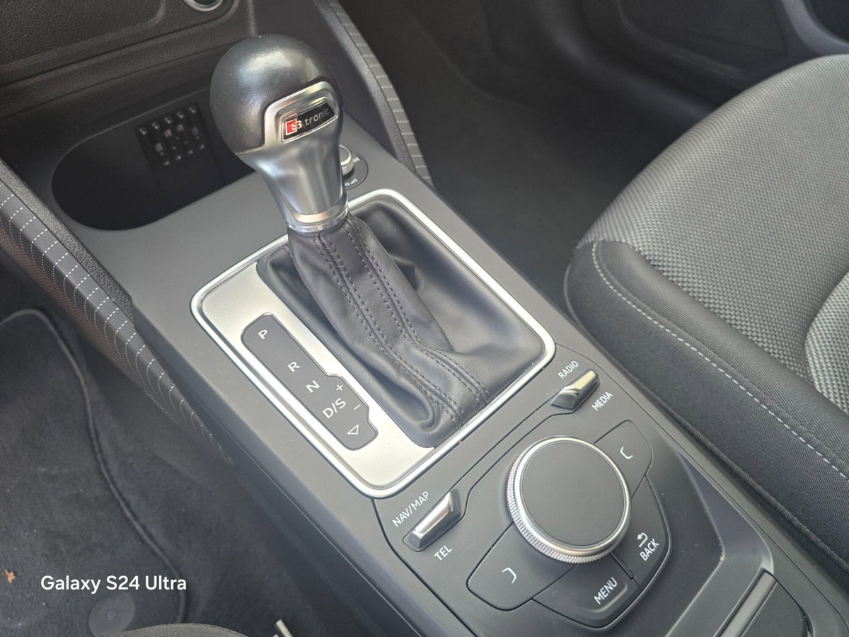 Audi Q2 Q2 30 TDI S tronic (12)
