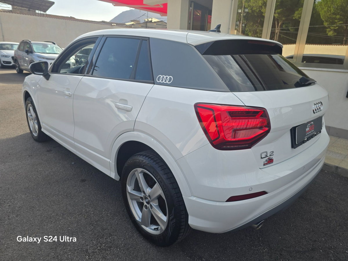 Audi Q2 Q2 30 TDI S tronic (2)