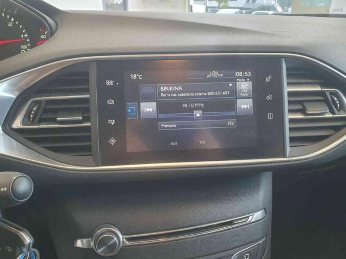 Peugeot 308 SW BlueHDi 120 S&S Business (10)