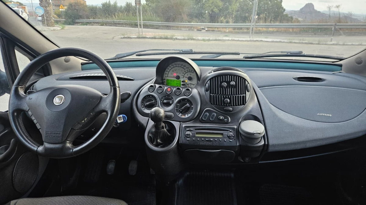 Fiat Multipla 1.9 MJT Emotion (8)