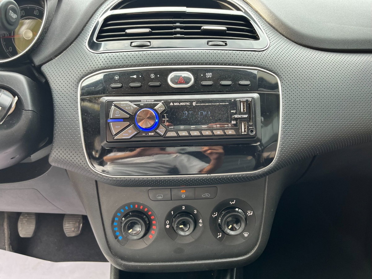Fiat Punto Evo 1.2 5 porte S&S Dynamic (12)