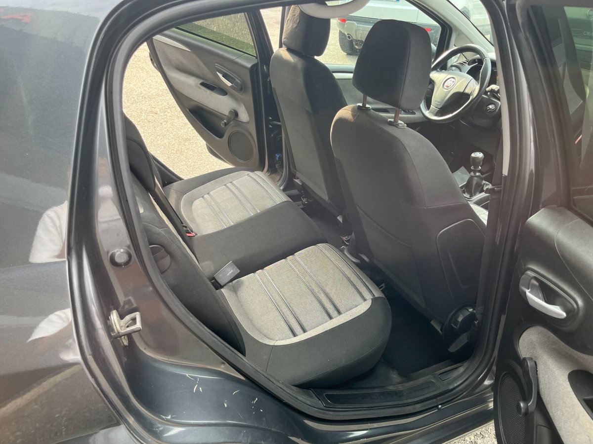 Fiat Punto Evo 1.2 5 porte S&S Dynamic (9)