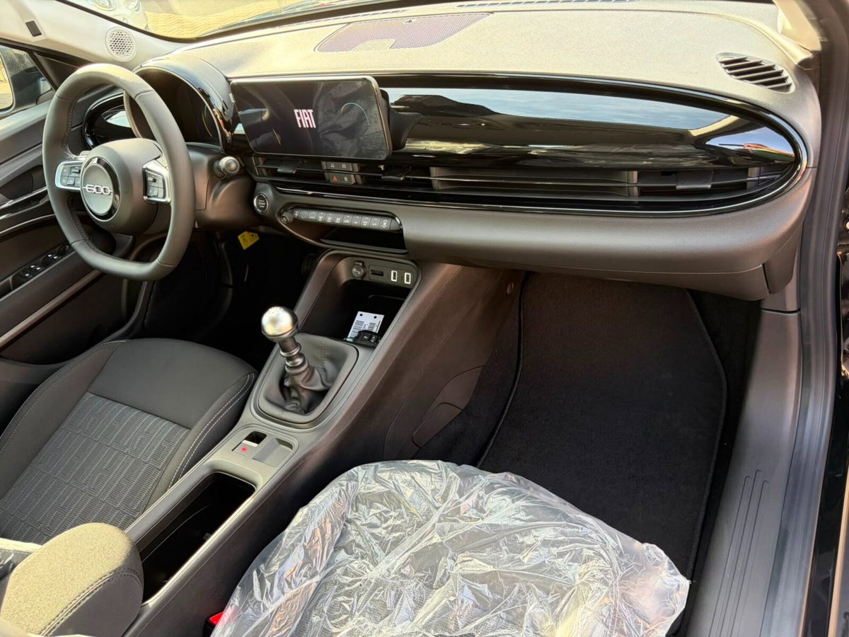 Fiat 600 1.2 Icon 100cv (7)