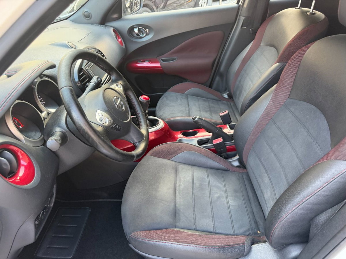 Nissan Juke 1.2 DIG-T 115 Start&Stop Tekna (5)