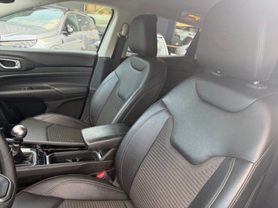 Jeep Compass 1.6 Multijet II 2WD Limited (11)