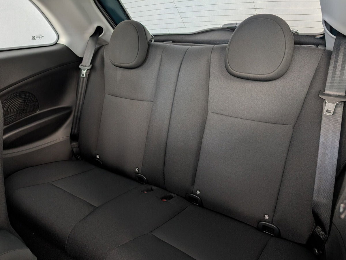 Fiat 500 1.0 hybrid Icon (10)