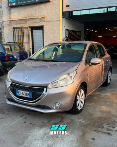 Peugeot 208 VTi 82 CV 5 porte Allure usata