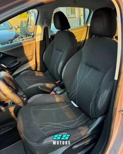 Peugeot 208 VTi 82 CV 5 porte Allure (10)