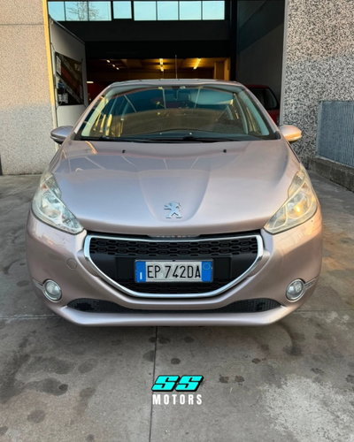 Peugeot 208 VTi 82 CV 5 porte Allure (2)