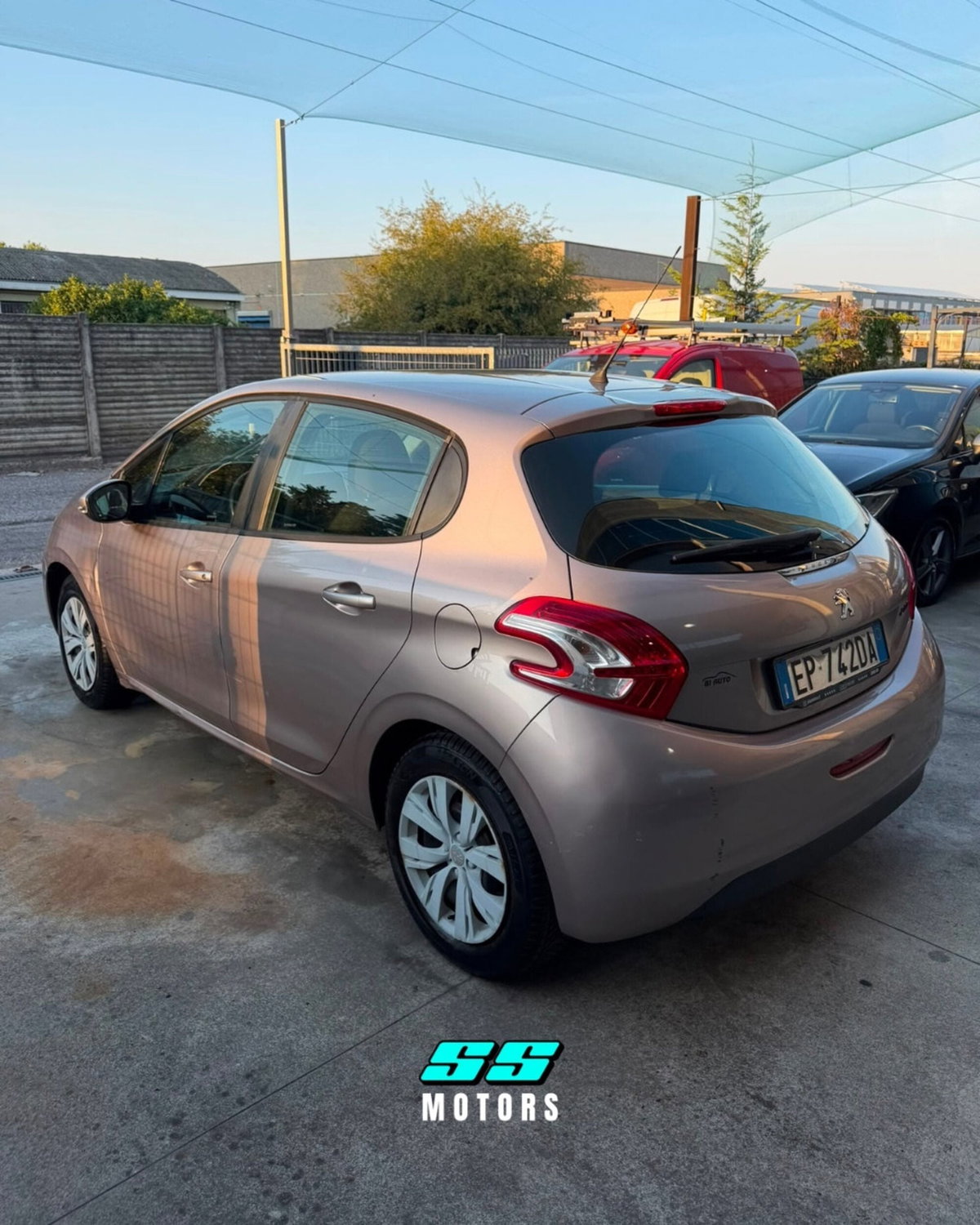 Peugeot 208 VTi 82 CV 5 porte Allure (6)