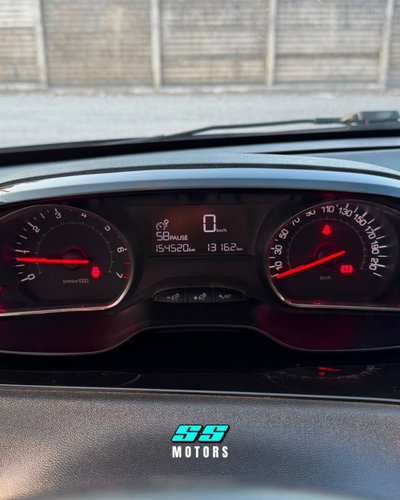 Peugeot 208 VTi 82 CV 5 porte Allure (9)