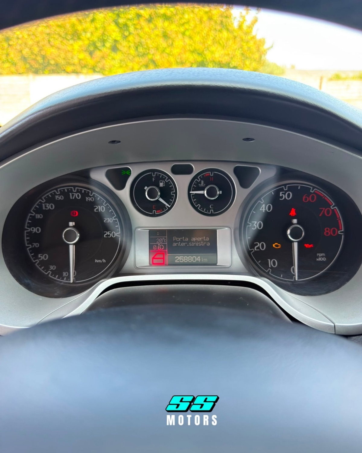 Lancia Delta 1.4 T-Jet 120 CV Platino Ecochic GPL (13)