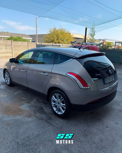 Lancia Delta 1.4 T-Jet 120 CV Platino Ecochic GPL (7)
