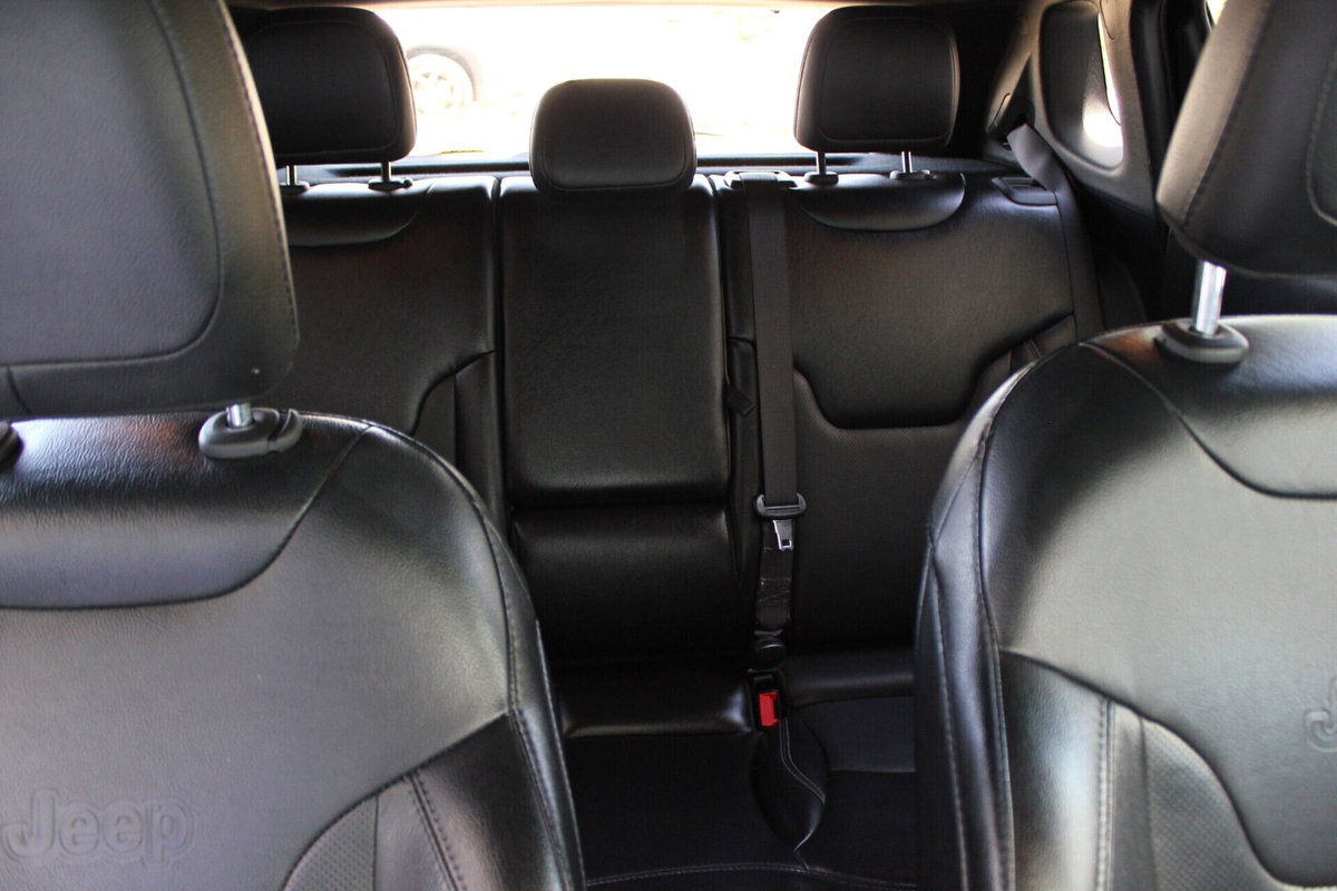 Jeep Compass 1.6 Multijet II 2WD Limited (14)