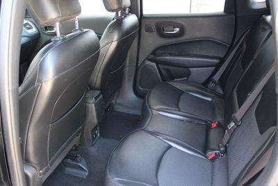 Jeep Compass 1.6 Multijet II 2WD Limited (15)