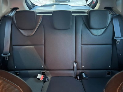 Renault Clio 1.2 75CV 5 porte Live (13)