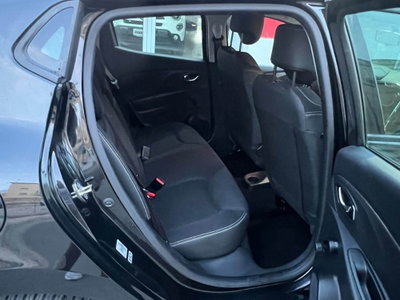 Renault Clio 1.2 75CV 5 porte Live (14)