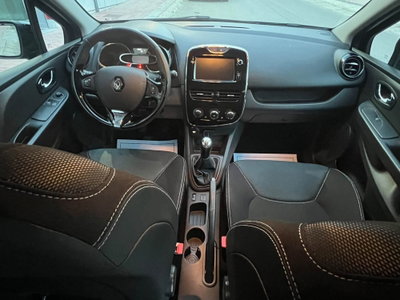 Renault Clio 1.2 75CV 5 porte Live (16)