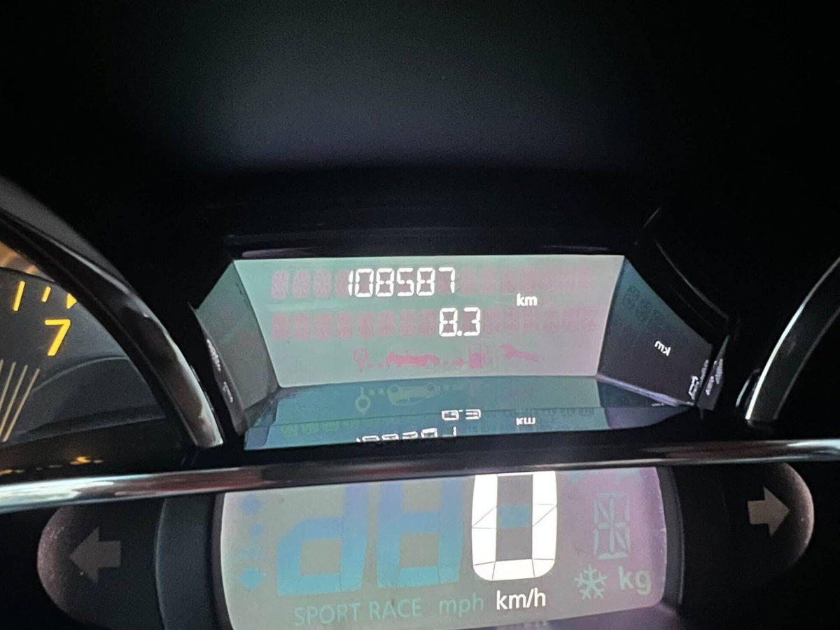 Renault Clio 1.2 75CV 5 porte Live (20)