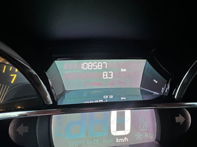 Renault Clio 1.2 75CV 5 porte Live (20)