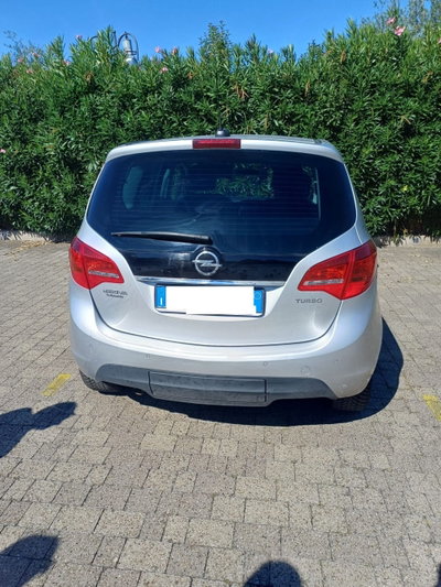 Opel Meriva 1.4 Turbo 120CV Cosmo (4)
