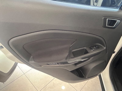Ford EcoSport 1.5 TDCi 95 CV Titanium (4)