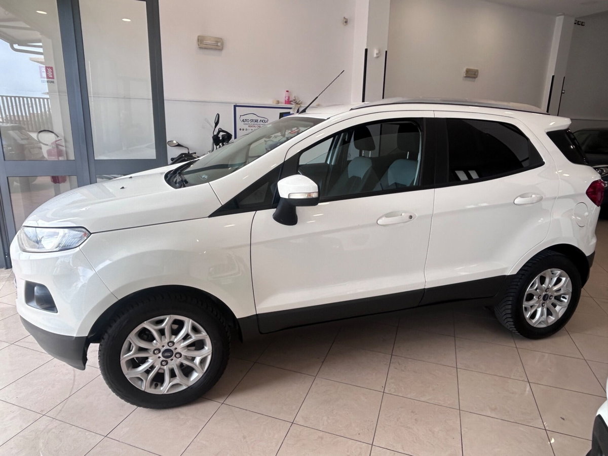 Ford EcoSport 1.5 TDCi 95 CV Titanium (6)