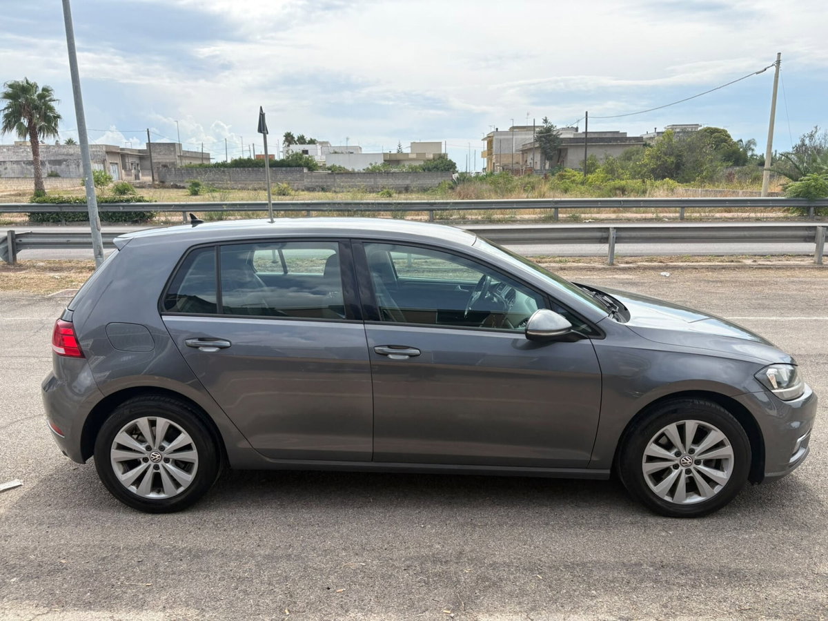 Volkswagen Golf 1.6 TDI 115 CV 5p. Executive BlueMotion Technology (4)