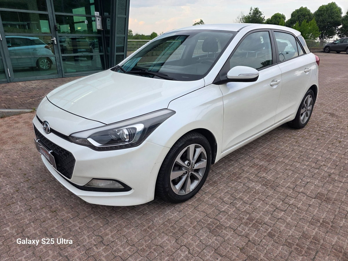 Hyundai i20 1.2 3p. BlueDrive (3)