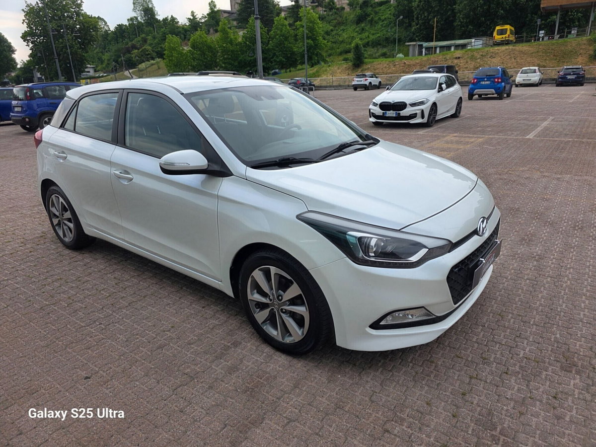 Hyundai i20 1.2 3p. BlueDrive (6)