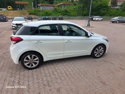 Hyundai i20 1.2 3p. BlueDrive (7)