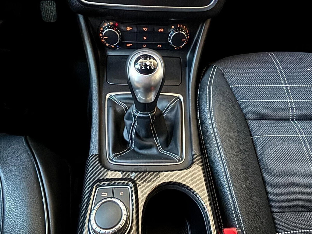 Mercedes-Benz Classe A 160 CDI Executive (10)