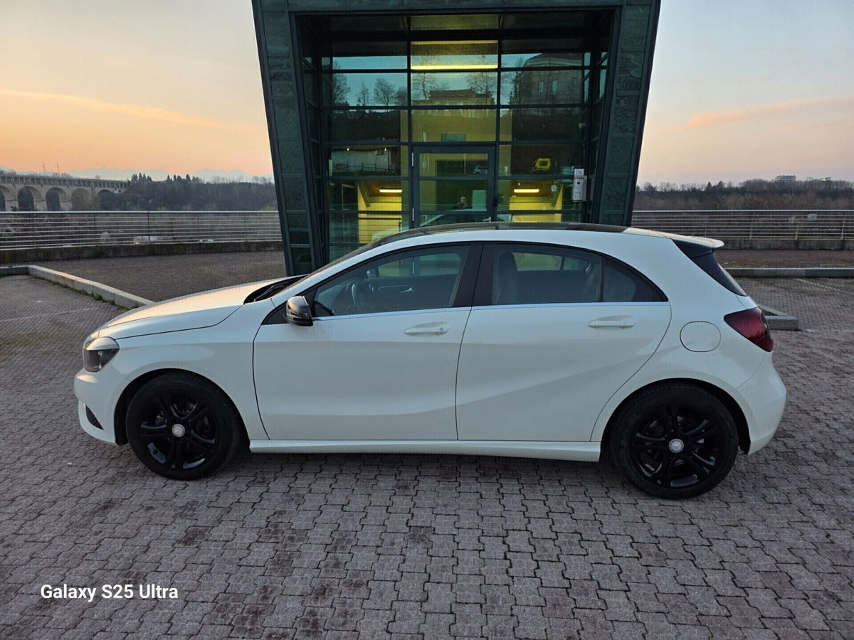 Mercedes-Benz Classe A 160 CDI Executive (2)