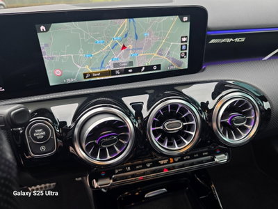 Mercedes-Benz Classe A 35 AMG 4Matic (6)