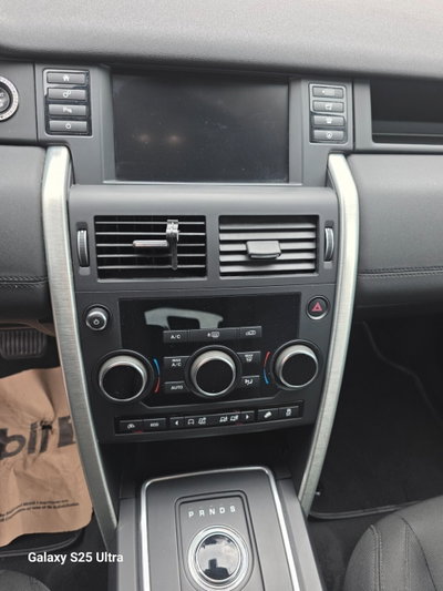 Land Rover Discovery Sport 2.0 TD4 150 CV HSE Luxury (20)