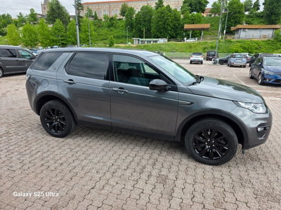 Land Rover Discovery Sport 2.0 TD4 150 CV HSE Luxury (7)