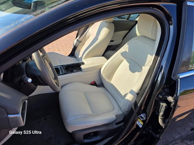Jaguar XE 2.0 D 180 CV aut. R-Sport (14)