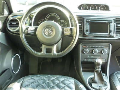 Volkswagen Maggiolino 1.2 TSI Design (6)